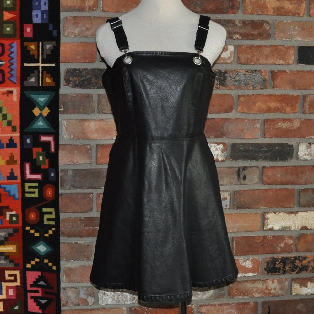 Forever21 Vegan Leather Fit & Flare Sleeveless Grommets & Hooks Mini Dress M